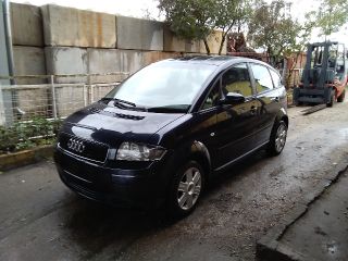 bontott AUDI A2 Emelő