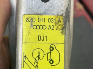 bontott AUDI A2 Emelő