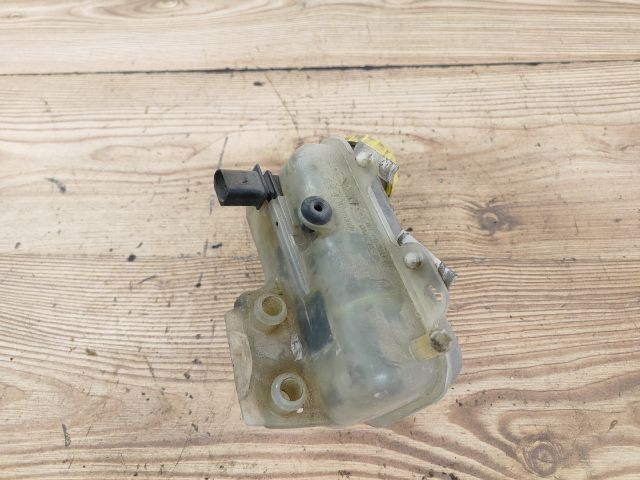bontott AUDI A2 Fékfolyadék Tartály