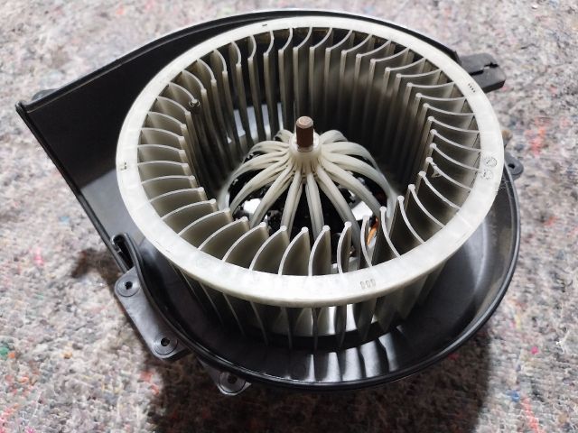 bontott AUDI A2 Fűtőmotor (Klímás)