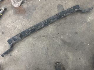 bontott AUDI A2 Hátsó középső Lökhárító Tartó (Műanyag)