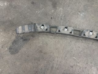 bontott AUDI A2 Hátsó középső Lökhárító Tartó (Műanyag)