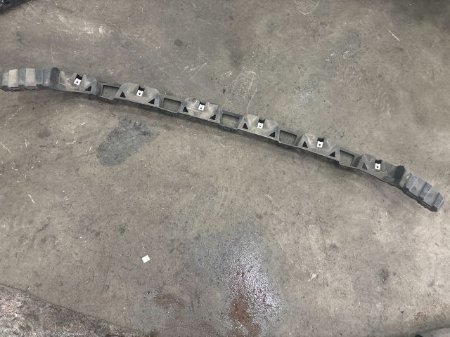 bontott AUDI A2 Hátsó középső Lökhárító Tartó (Műanyag)