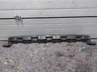 bontott AUDI A2 Hátsó középső Lökhárító Tartó (Műanyag)