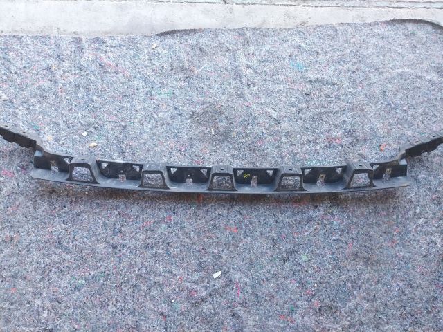 bontott AUDI A2 Hátsó középső Lökhárító Tartó (Műanyag)