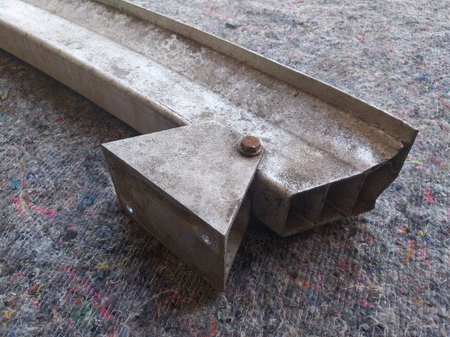 bontott AUDI A2 Hátsó Lökhárító Merevítő (Fém)