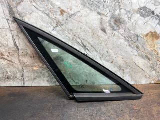 bontott AUDI A2 Jobb A Oszlop Oldalablak Üveg