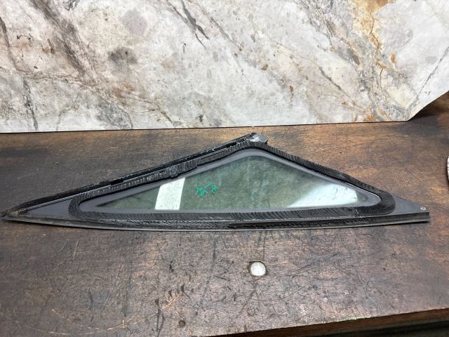 bontott AUDI A2 Jobb A Oszlop Oldalablak Üveg