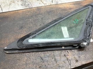 bontott AUDI A2 Jobb A Oszlop Oldalablak Üveg