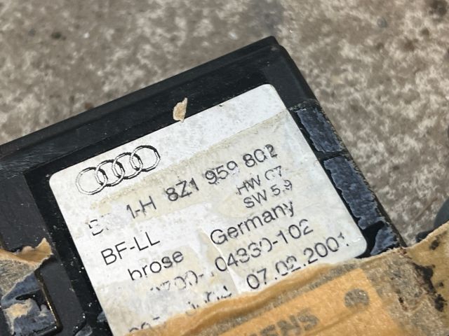 bontott AUDI A2 Jobb első Ablakemelő Motor