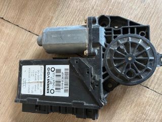 bontott AUDI A2 Jobb első Ablakemelő Motor