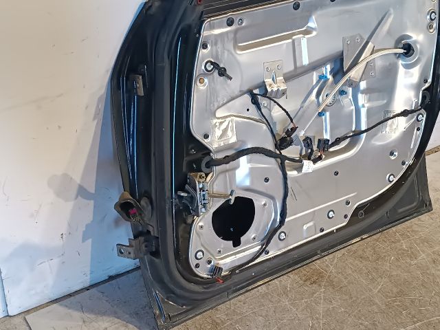 bontott AUDI A2 Jobb első Ajtó (Részeivel)