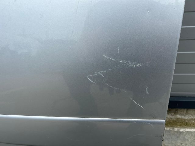 bontott AUDI A2 Jobb első Ajtó (Üres lemez)