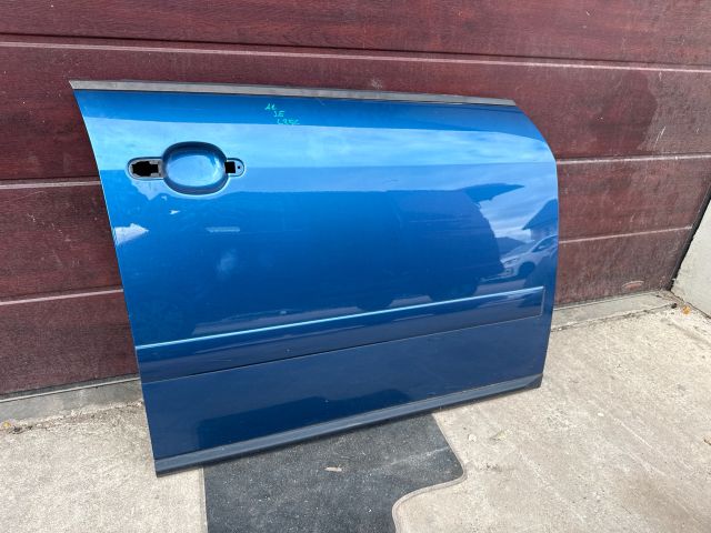 bontott AUDI A2 Jobb első Ajtó (Üres lemez)