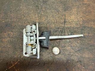 bontott AUDI A2 Jobb első Ajtóhatároló