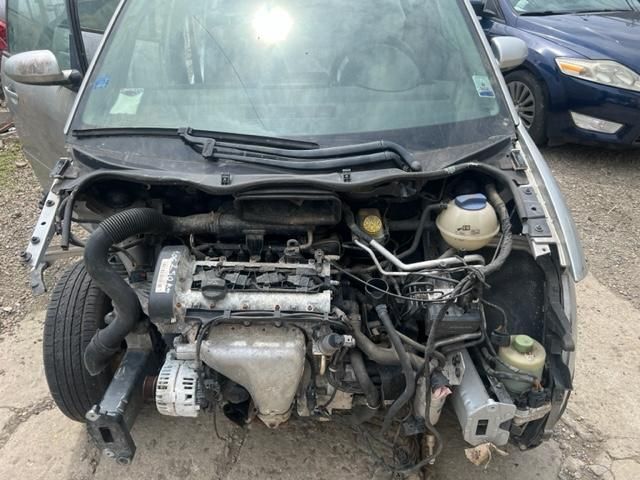 bontott AUDI A2 Jobb első Ajtózár