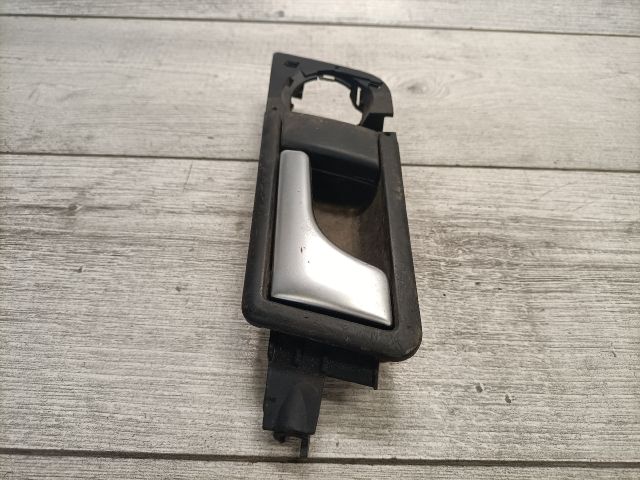 bontott AUDI A2 Jobb első Belső Kilincs