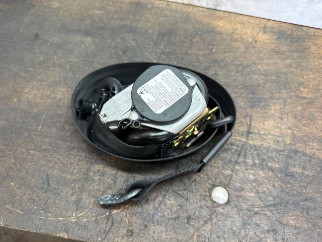 bontott AUDI A2 Jobb első Biztonsági Öv