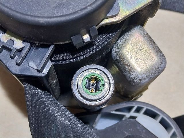 bontott AUDI A2 Jobb első Biztonsági Öv