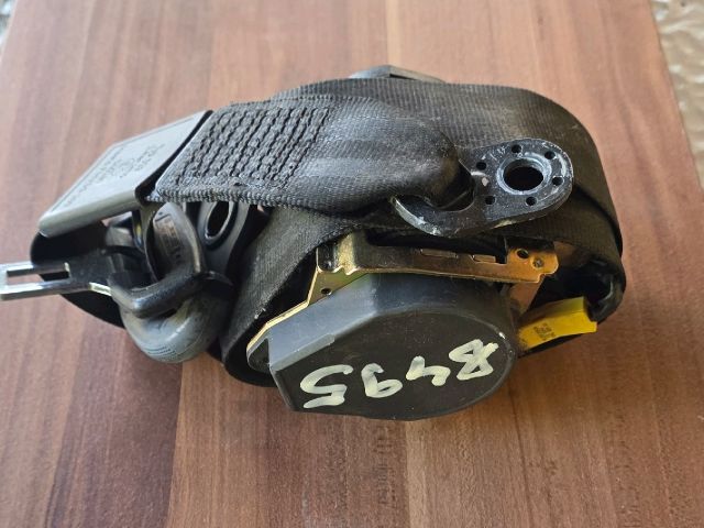 bontott AUDI A2 Jobb első Biztonsági Öv