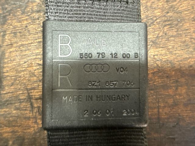 bontott AUDI A2 Jobb első Biztonsági Öv