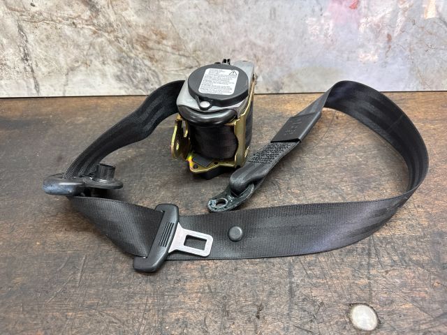 bontott AUDI A2 Jobb első Biztonsági Öv