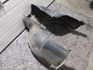 bontott AUDI A2 Jobb első Dobbetét (Kerékjárati, Műanyag)