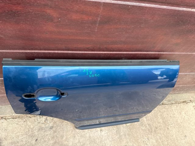 bontott AUDI A2 Jobb hátsó Ajtó (Üres lemez)