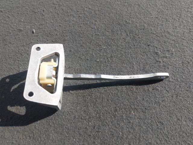 bontott AUDI A2 Jobb hátsó Ajtóhatároló