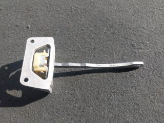 bontott AUDI A2 Jobb hátsó Ajtóhatároló