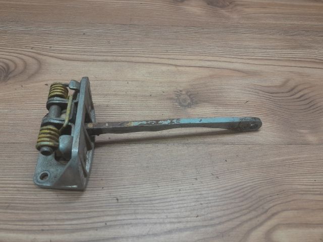 bontott AUDI A2 Jobb hátsó Ajtóhatároló