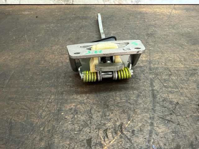 bontott AUDI A2 Jobb hátsó Ajtóhatároló