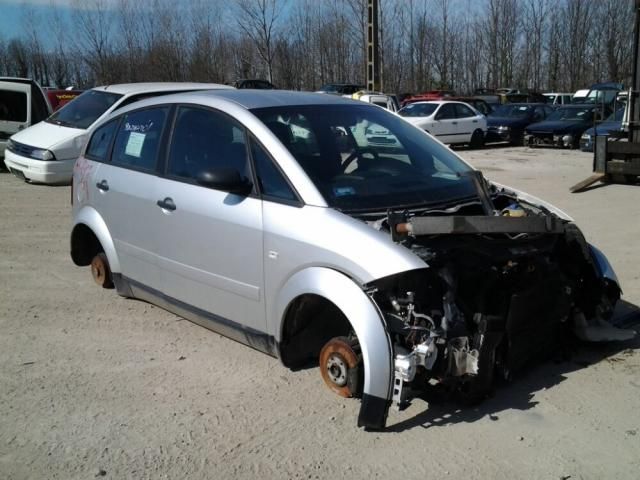 bontott AUDI A2 Jobb hátsó Ajtózár