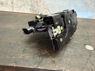 bontott AUDI A2 Jobb hátsó Ajtózár