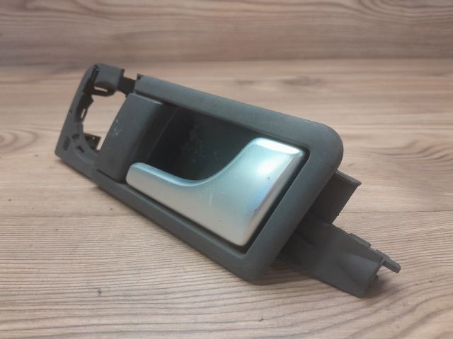 bontott AUDI A2 Jobb hátsó Belső Kilincs