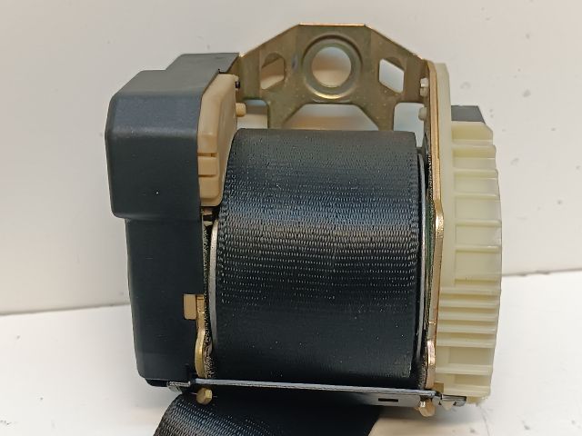 bontott AUDI A2 Jobb hátsó Biztonsági Öv