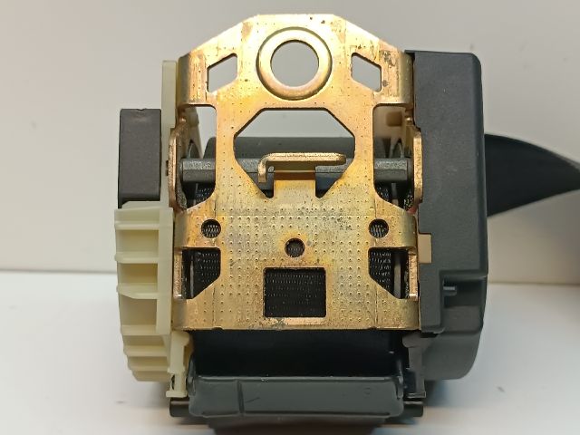 bontott AUDI A2 Jobb hátsó Biztonsági Öv