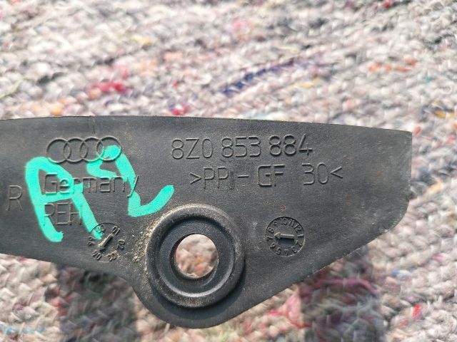 bontott AUDI A2 Jobb hátsó Oldal Lökhárító Tartó (Műanyag)