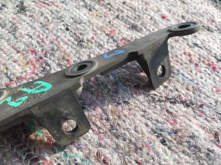 bontott AUDI A2 Jobb hátsó Oldal Lökhárító Tartó (Műanyag)