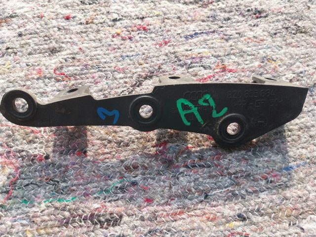 bontott AUDI A2 Jobb hátsó Oldal Lökhárító Tartó (Műanyag)