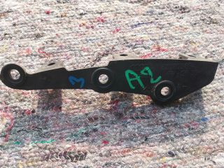 bontott AUDI A2 Jobb hátsó Oldal Lökhárító Tartó (Műanyag)