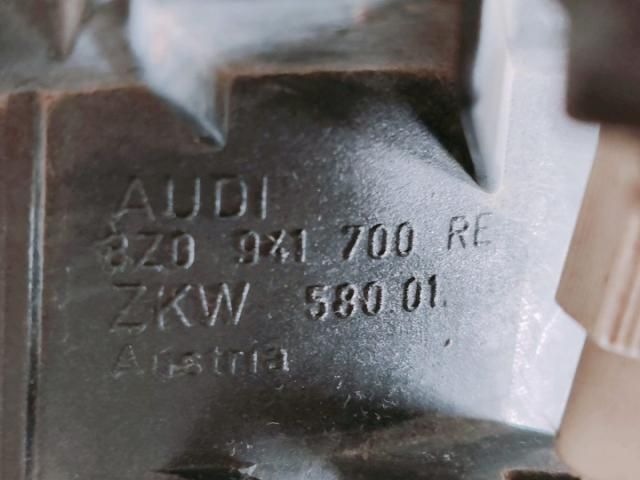 bontott AUDI A2 Jobb Ködfényszóró