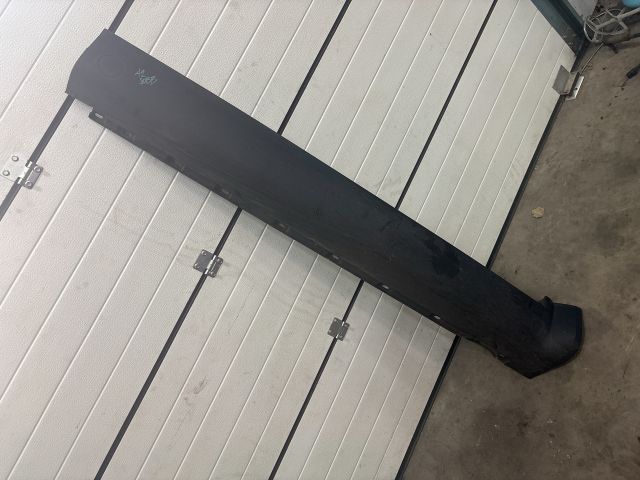 bontott AUDI A2 Jobb Küszöb