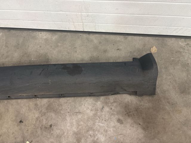 bontott AUDI A2 Jobb Küszöb