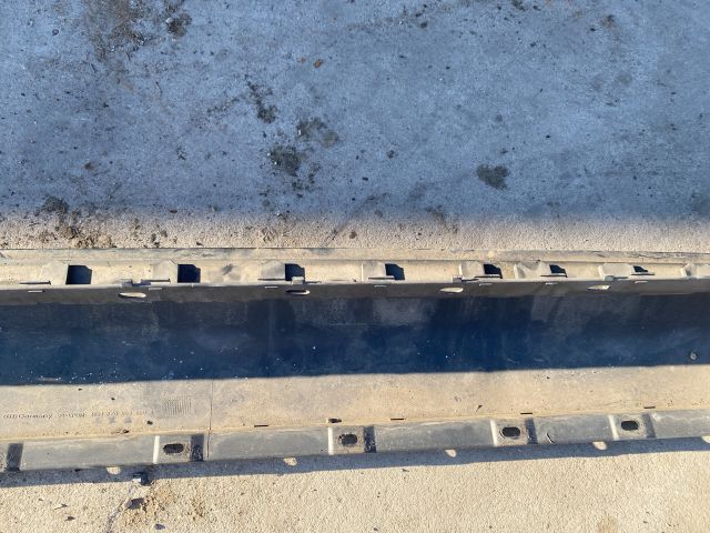 bontott AUDI A2 Jobb Küszöb