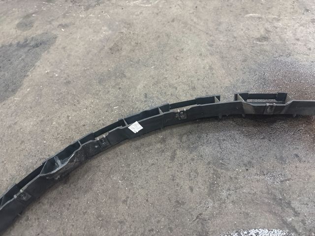 bontott AUDI A2 Jobb Sárvédő Oldaltartó