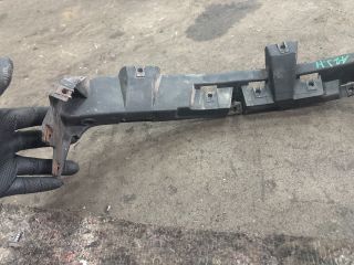 bontott AUDI A2 Jobb Sárvédő Oldaltartó