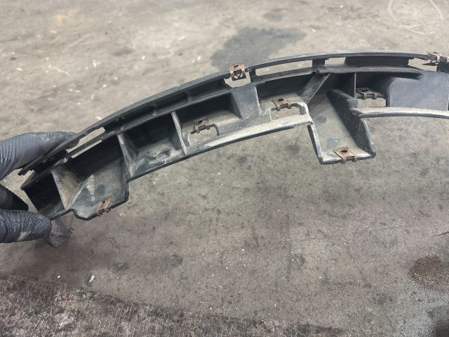 bontott AUDI A2 Jobb Sárvédő Oldaltartó