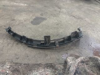 bontott AUDI A2 Jobb Sárvédő Oldaltartó