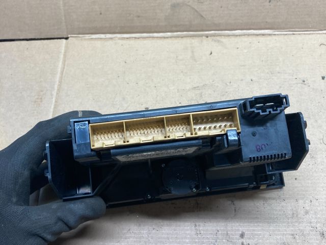 bontott AUDI A2 Klíma Kapcsoló